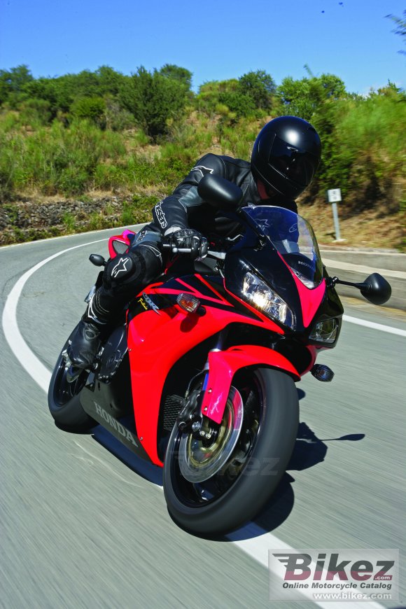 cbr fireblade 2006
